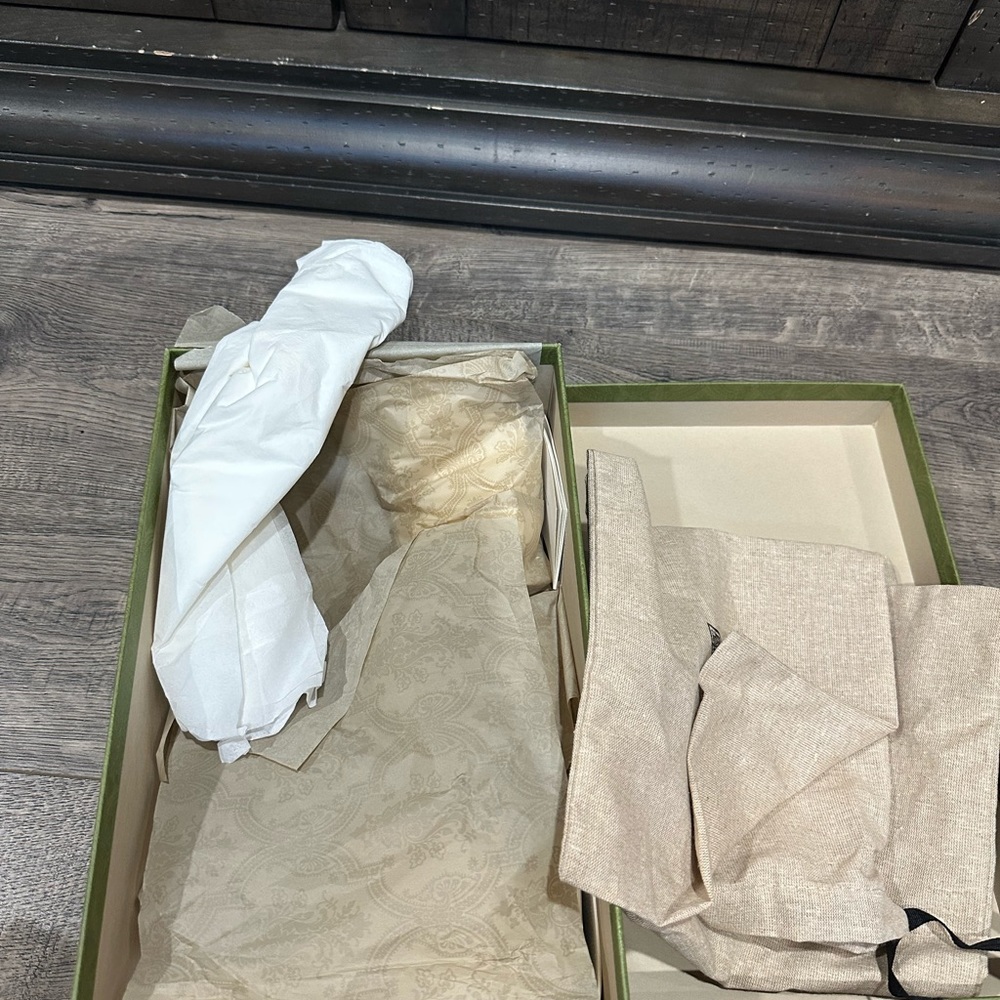 Gucci mules size 39 - Picture 3 of 5